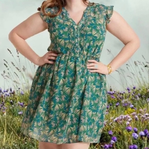 Modcloth Dresses & Skirts - Modcloth Sutton Dress, Green butterfly pattern Sz S